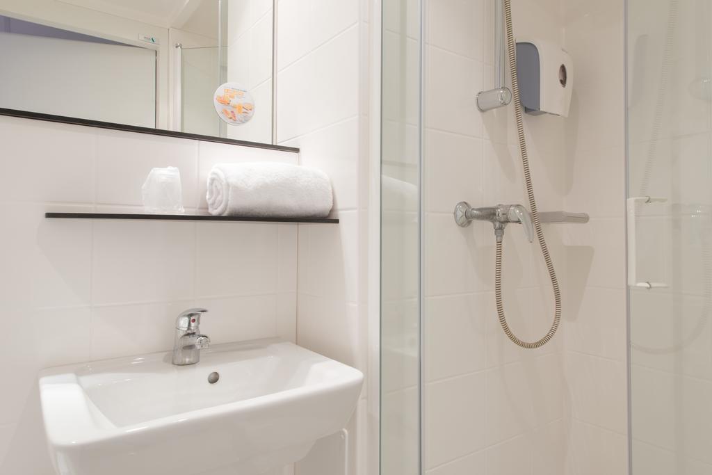 Hotel Eco La Rochelle Centre Les Minimes Εξωτερικό φωτογραφία